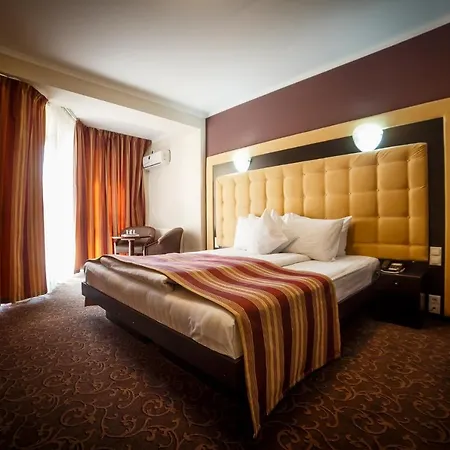 Ozana Hotel
